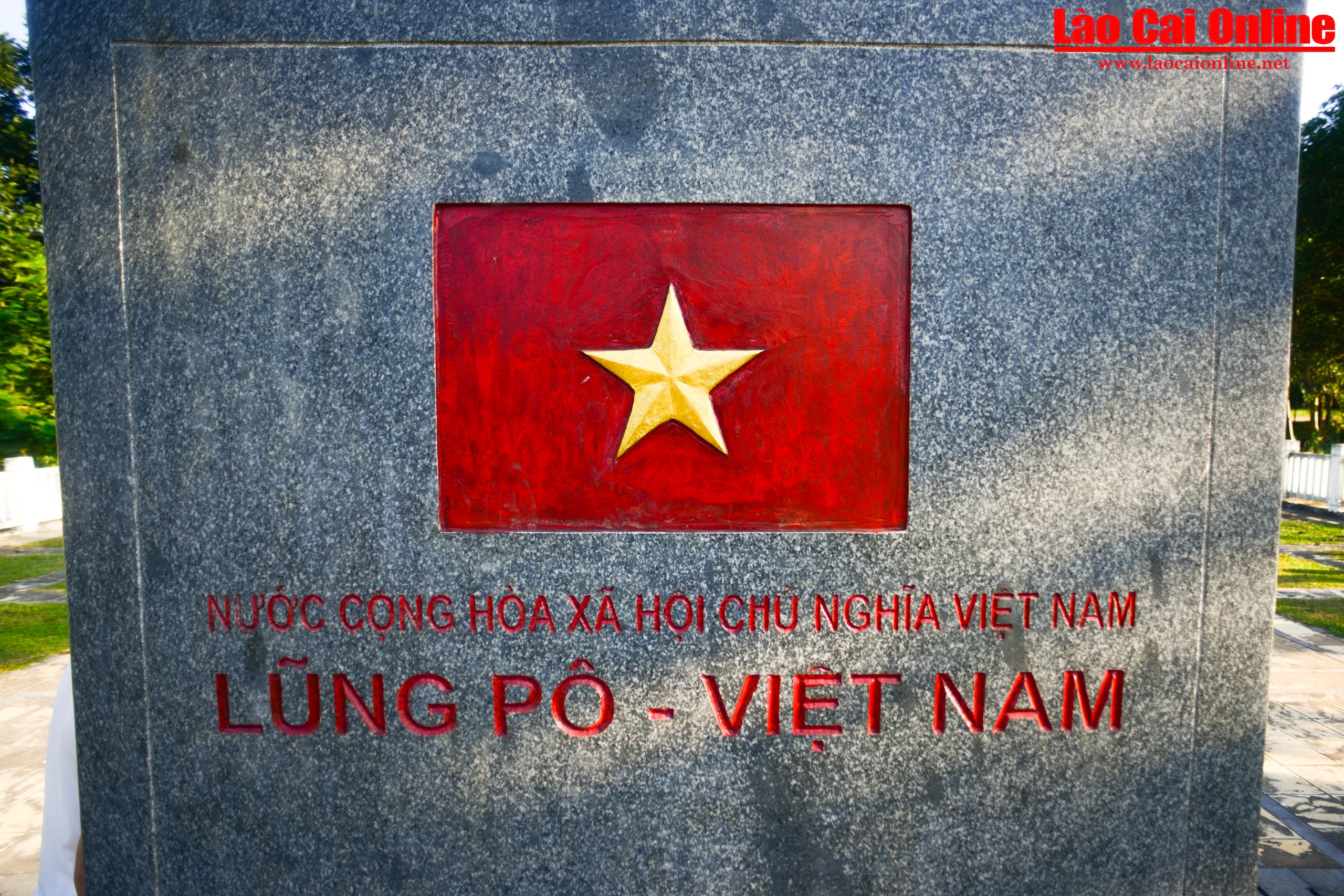 cot co lung po dau an thieng noi dau dau to quoc 1 17366645587261812824897 2