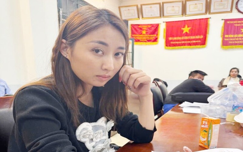 Doi tuong Ho Bich Ngoc 2