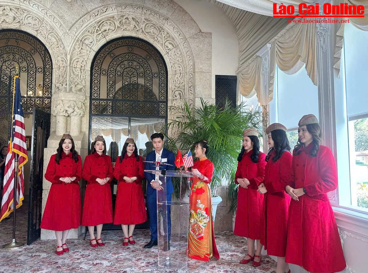 Chủ tịch HĐQT Vietjet, TS Nguyễn Thị Phương Thảo phát biểu tại sự kiện "Friends of Vietnam Summit" ở Mar-a-Lago - Hoa Kỳ.