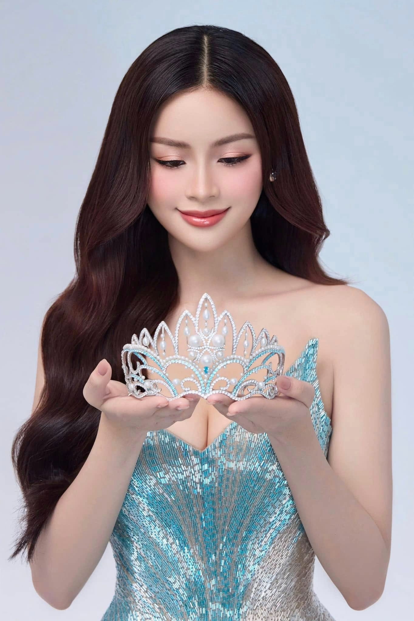 Đào Hiền rời công ty chủ quản dù vẫn đang trong nhiệm kỳ Miss World Vietnam 2023.