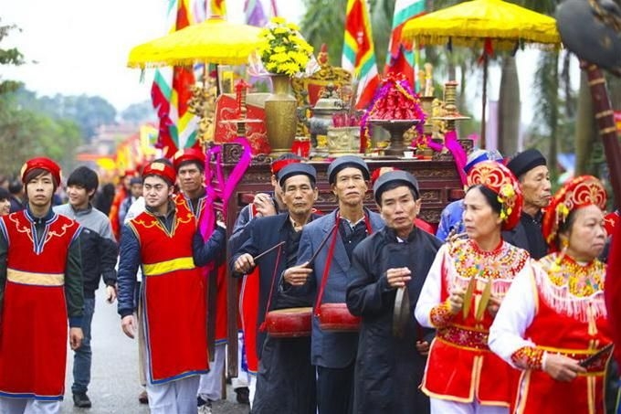 Chùa Dâu – Dấu ấn cổ xưa của Phật giáo Việt Nam 7 Lễ hội chùa Dâu thường được tổ chức vào ngày 8 tháng 4 âm lịch. (Ảnh Báo Dân Tộc)