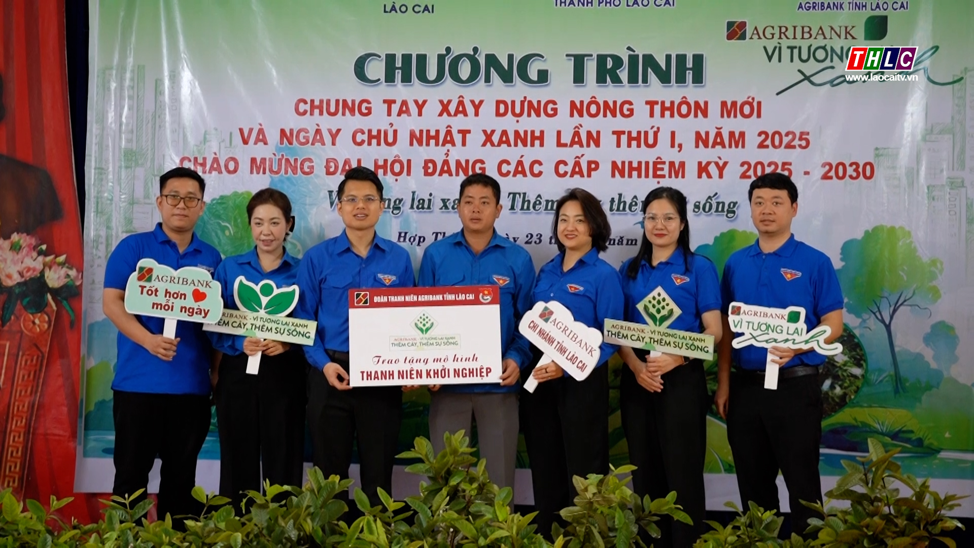 Dấu ấn tuổi trẻ Lào Cai trong Tháng Thanh niên 2025 2 Ngân hàng Nông nghiệp và phát triển Nông thôn Agribank tỉnh Lào Cai có nhiều hoạt động ý nghĩa (ảnh truyền hình Lào Cai)