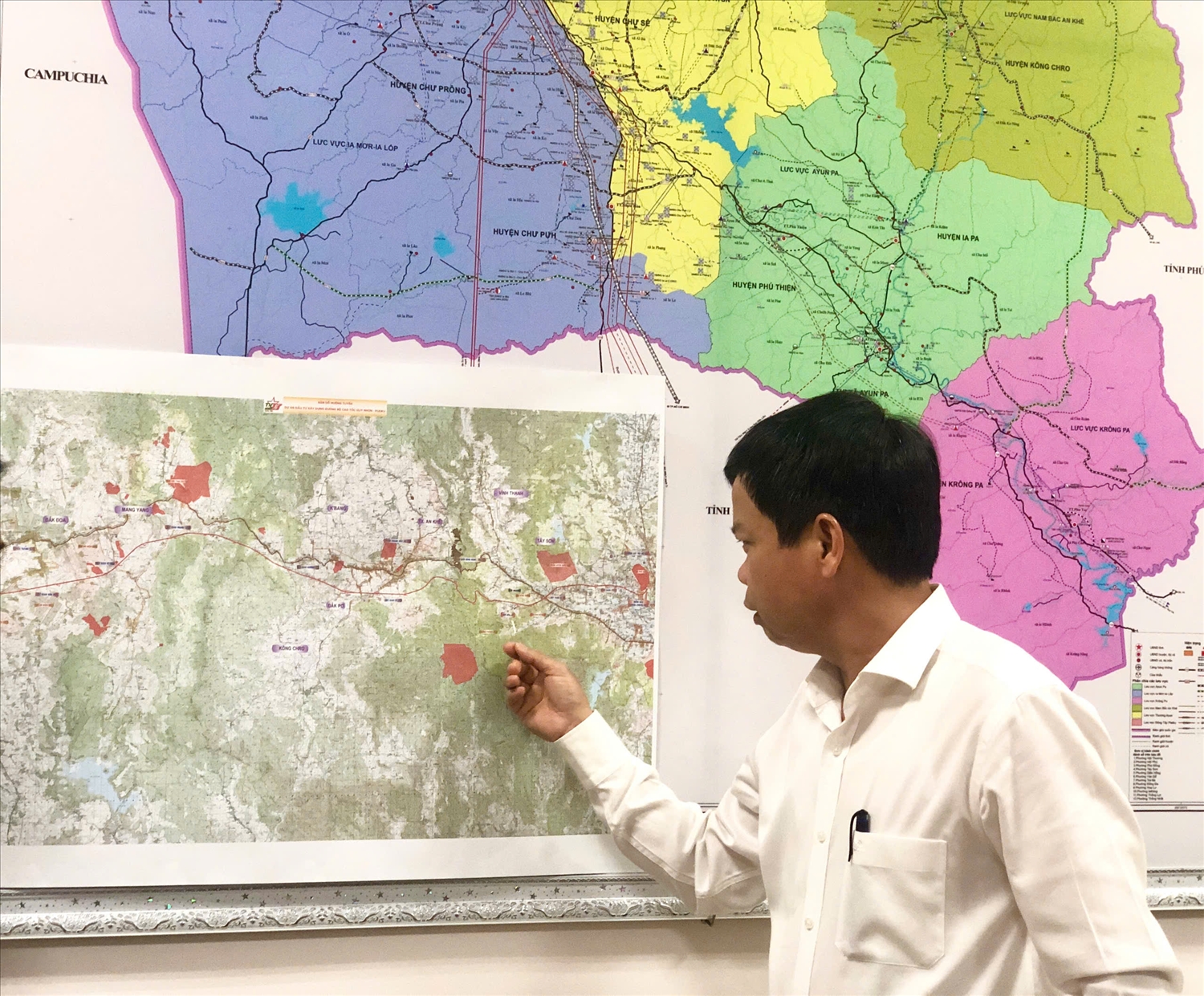 Cao tốc Quy Nhơn - Pleiku: Kết nối, phát huy lợi thế rừng và biển 4 Ông Nguyễn Hữu Quế, Phó Chủ tịch UBND tỉnh Gia Lai, kỳ vọng cao tốc Quy Nhơn - Pleiku sẽ tạo ra sự đột phá, kết nối "rừng với biển"