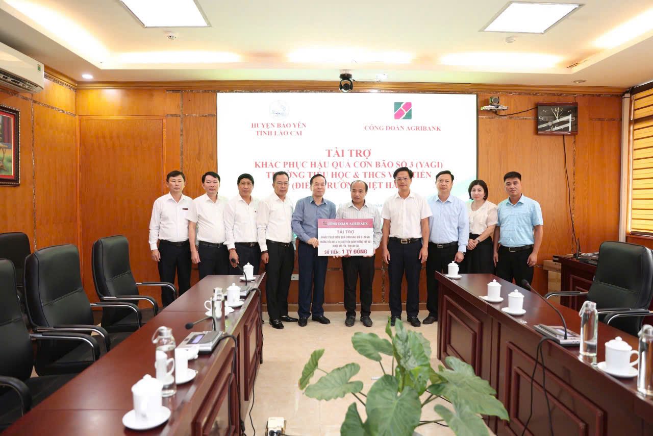 Agribank Chi nhánh huyện Bảo Yên: Gắn kết phát triển kinh tế và trách nhiệm cộng đồng 5 Hơn 1 tỷ đồng cho các chương trình an sinh xã hội (ảnh truyền hình Bảo Yên )