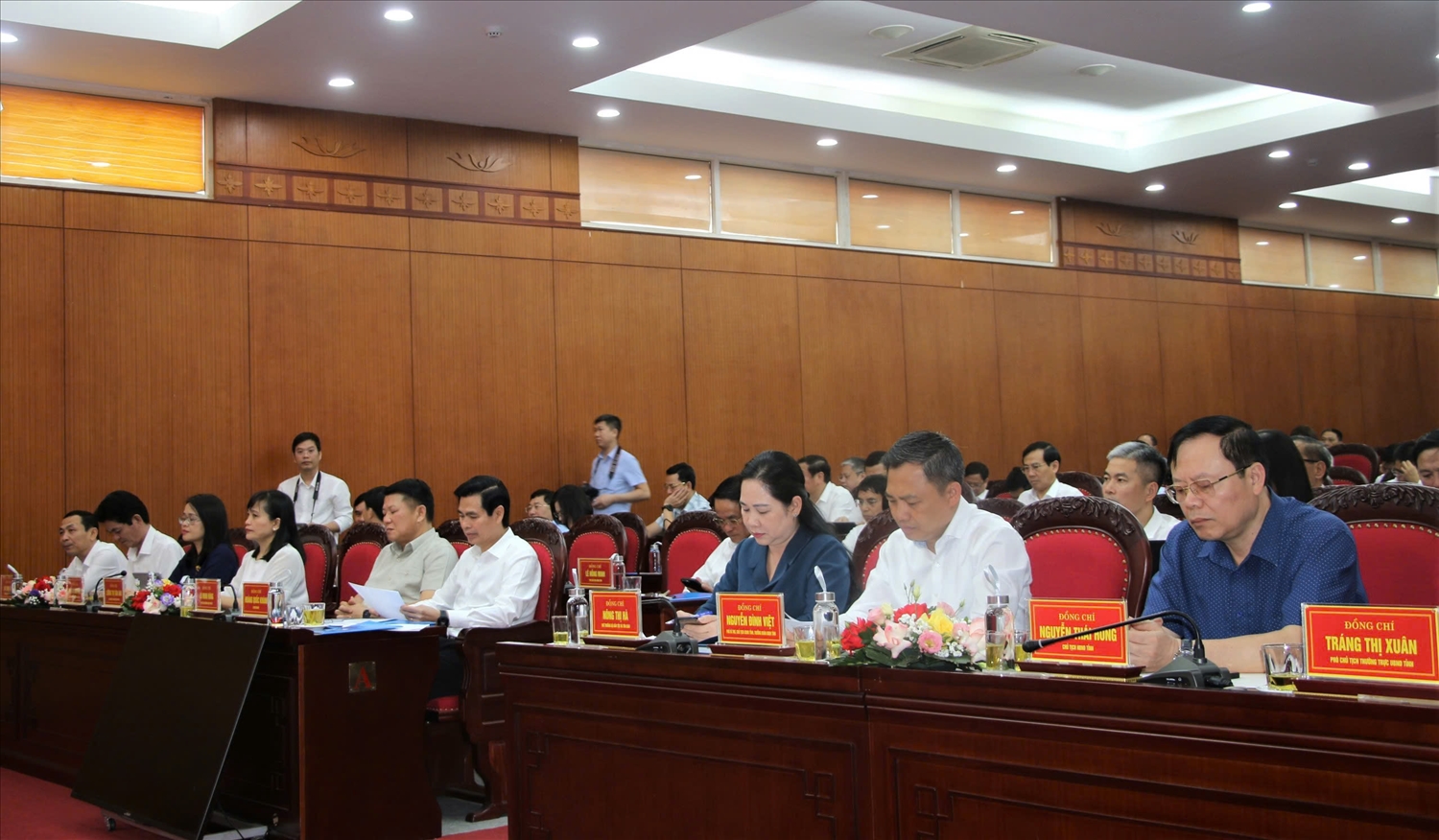 Tỉnh Sơn La về đích trong thực hiện công tác xóa nhà tạm, nhà dột nát 1 Các đại biểu tham dự hội nghị