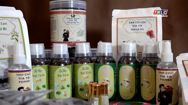 Chàng trai người Tày khởi nghiệp với thảo dược bản địa: Hành trình vươn xa của Hợp tác xã An Dược 2 Các sản phẩm của Hợp tác xã An Dược được thị trường đón nhận và đánh giá cao (ảnh THLC)