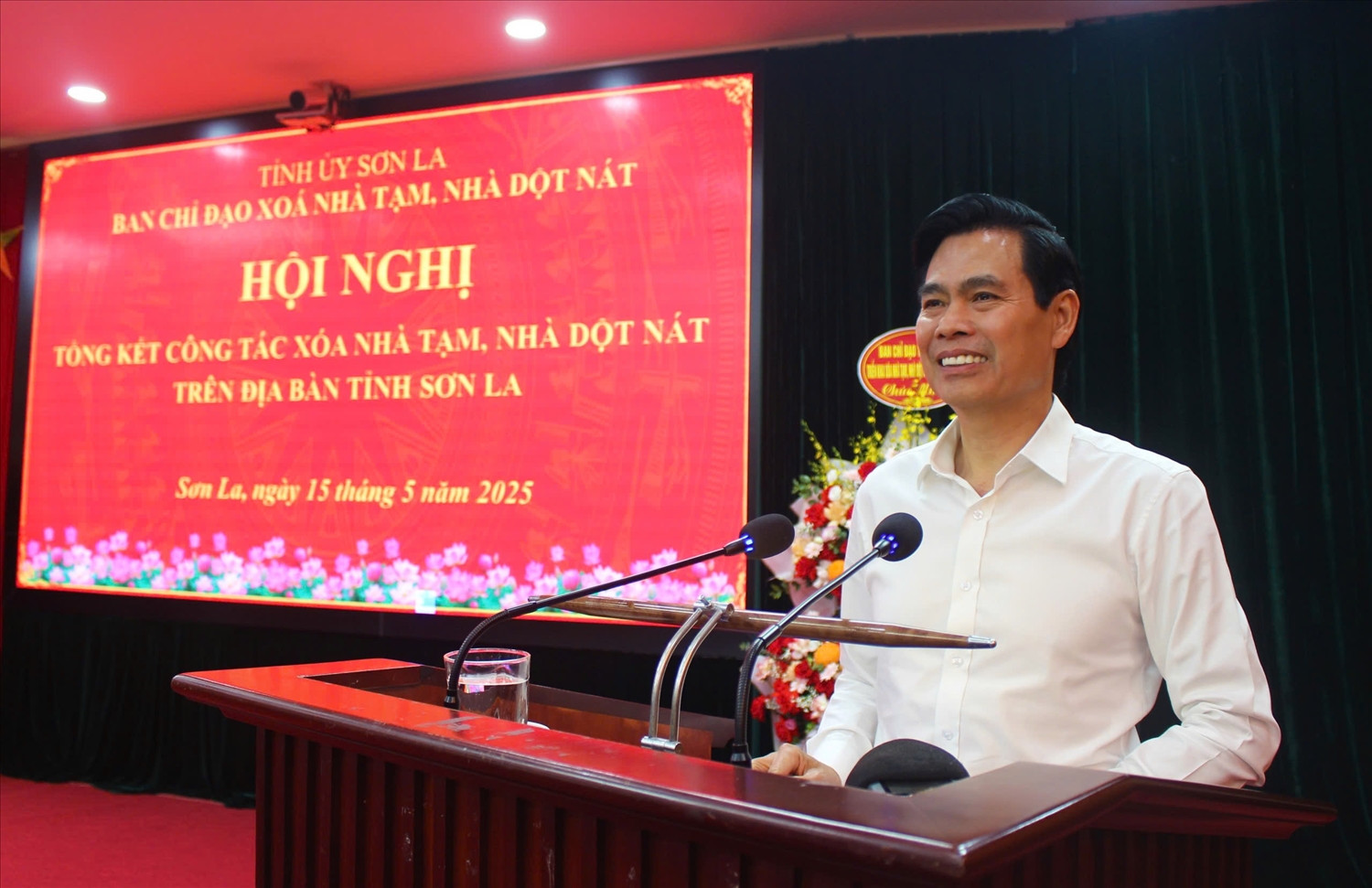 Tỉnh Sơn La về đích trong thực hiện công tác xóa nhà tạm, nhà dột nát 4 Ông Hoàng Quốc Khánh, Bí thư Tỉnh ủy, Trưởng Ban Chỉ đạo tỉnh Sơn La phát biểu tại hội nghị