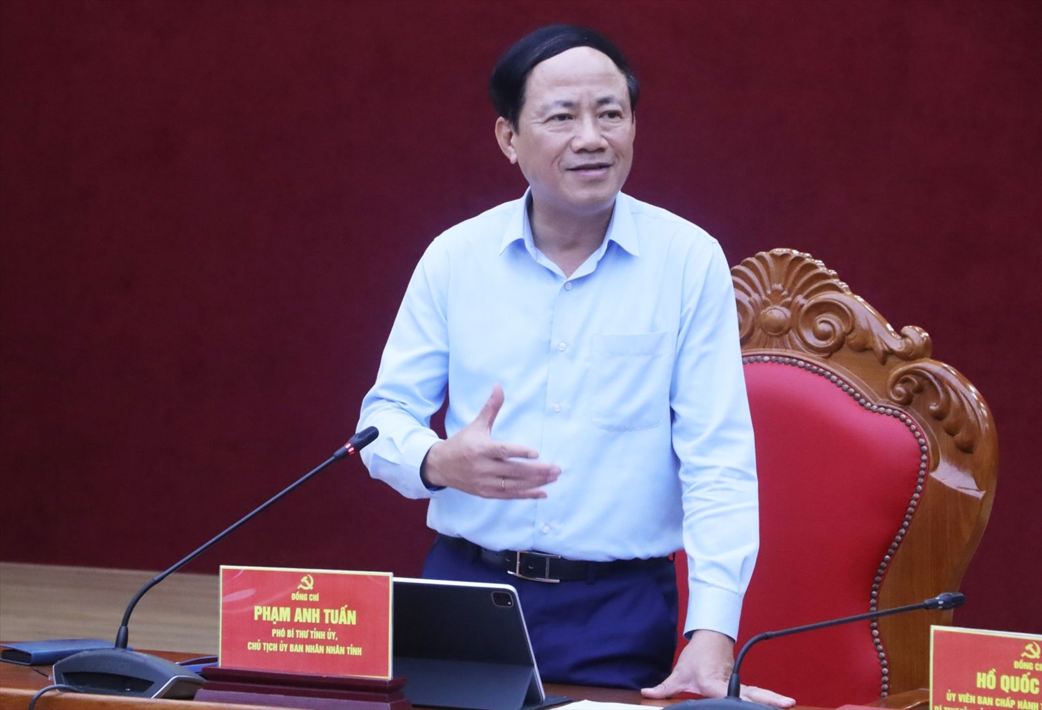 Bình Định: Hơn 95% số hộ đã hoàn thành việc xóa nhà tạm, nhà dột nát 7 Ông Phạm Anh Tuấn - Chủ tịch UBND tỉnh Bình Định, phát biểu tại phiên họp