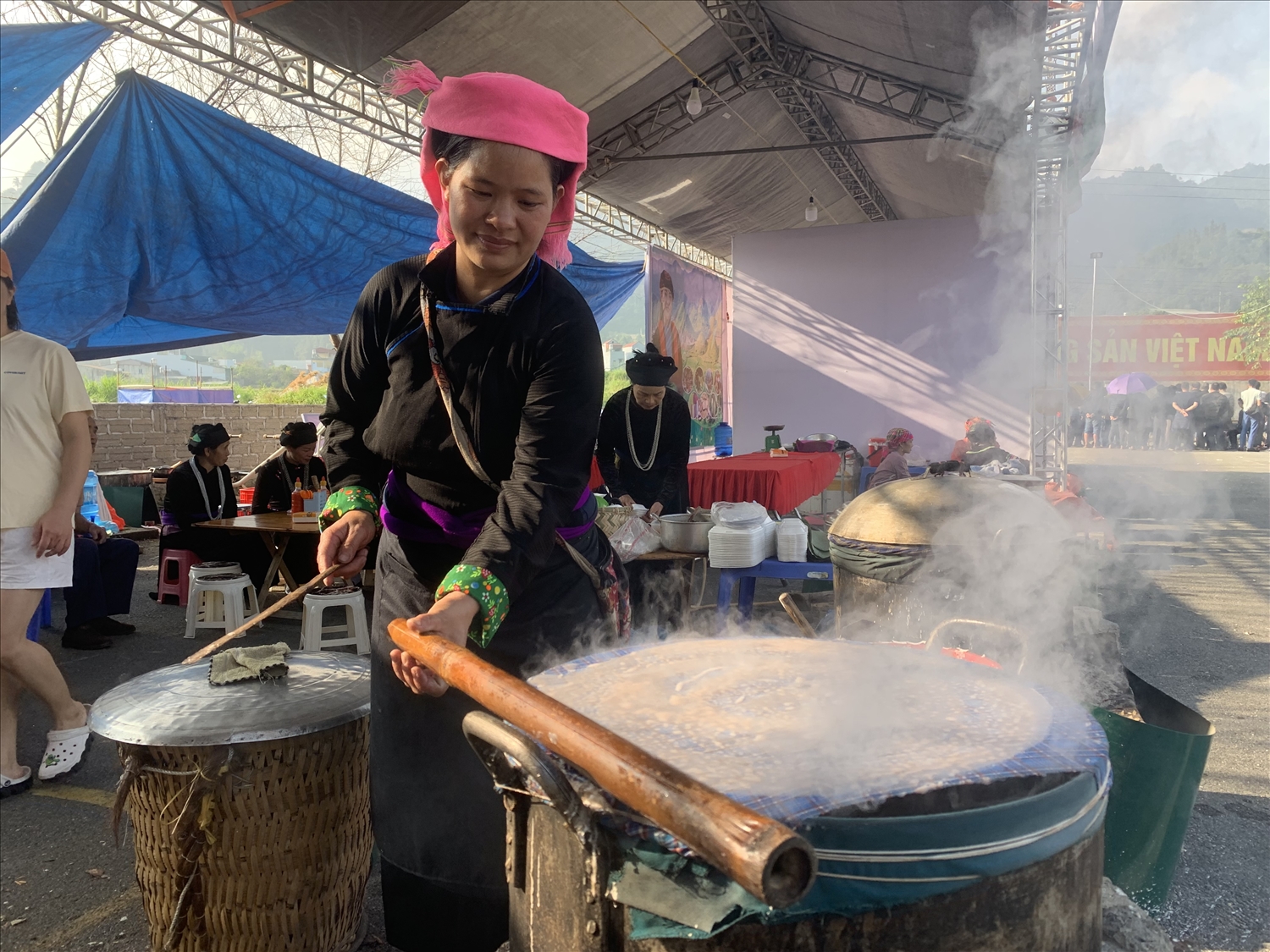 Hà Giang: Sôi nổi Ngày hội Văn hóa, Thể thao và Du lịch các dân tộc huyện Quản Bạ năm 2025 4 Tham dự Ngày hội, Nhân dân và du khách sẽ trực tiếp tham gia vào các hoạt động trải nghiệm với cộng đồng các dân tộc bản địa