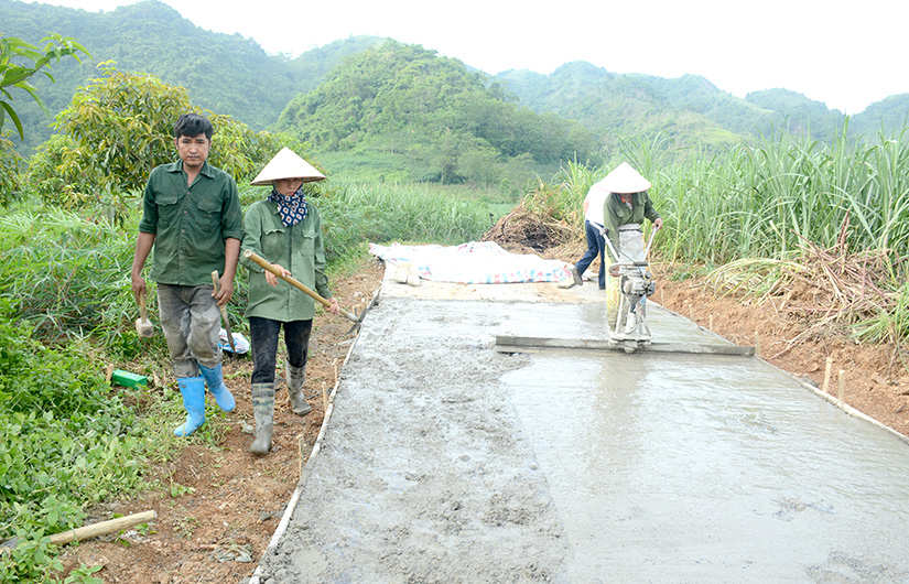 Lào Cai: Hơn 61 km đường giao thông nông thôn được xây mới từ đầu năm 2025 2 Toàn tỉnh Lào Cai làm mới trên 61 km đường giao thông nông thôn (ảnh minh hoạ )