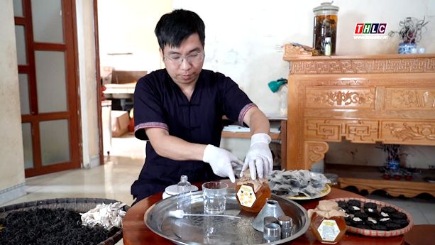 Voi mong muon mang lai gia tri suc khoe cho cong dong anh An Van Tuan da lam ra cac san pham co nguon goc tu thien nhien