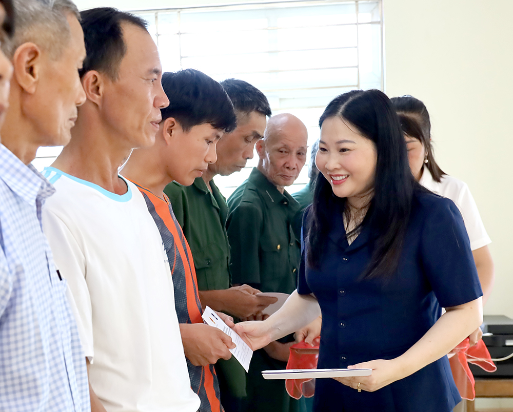 anh1