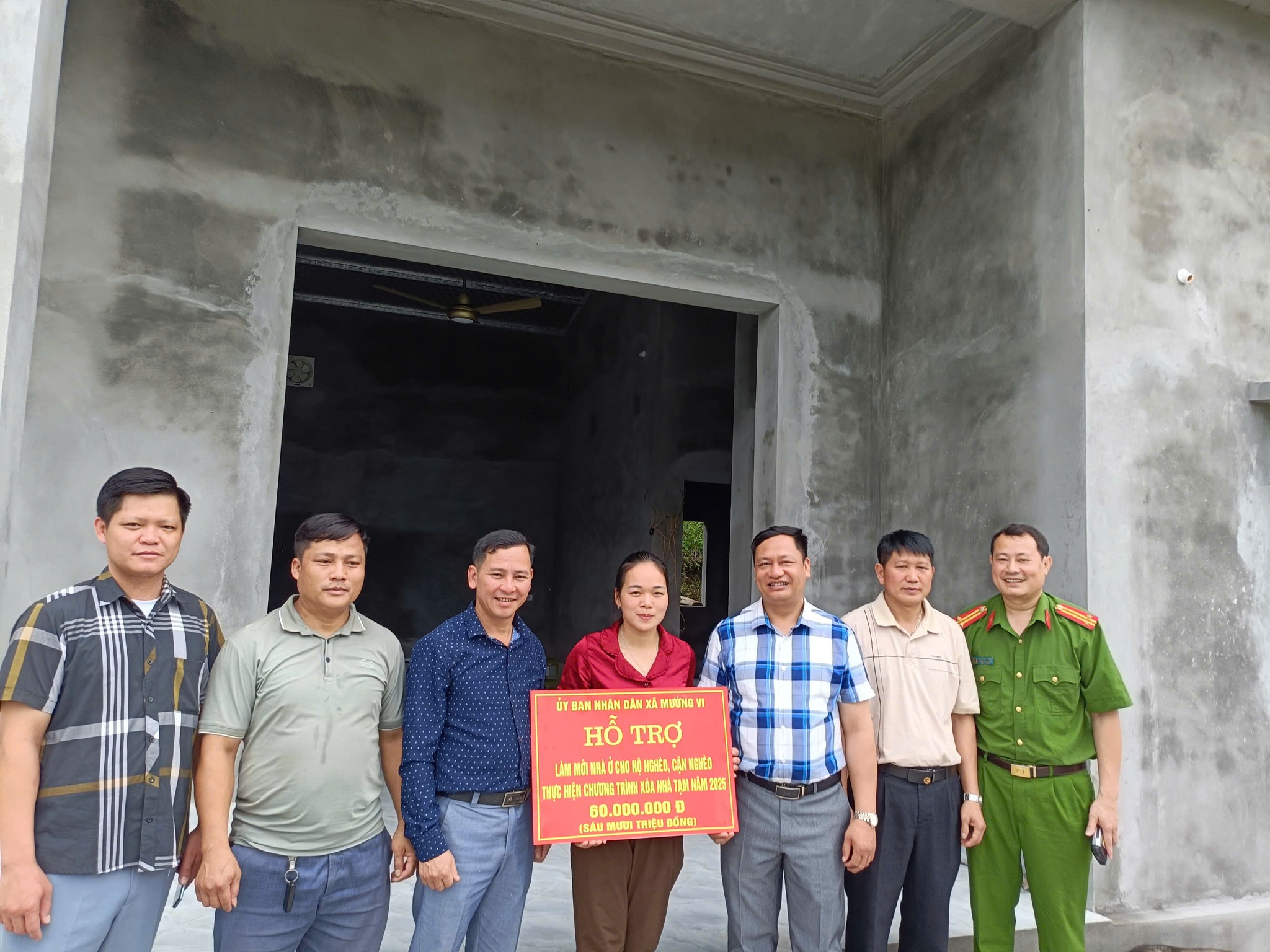 trao kinh phi 3477576