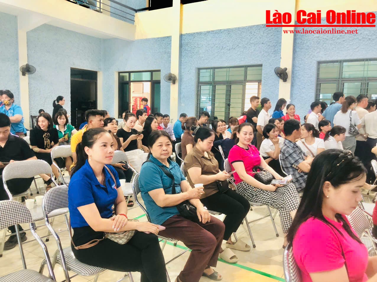 Người dân thôn Bến Phà hưởng ứng phong trào hiến máu nhân đạo, lan tỏa nghĩa cử cao đẹp 11 Phong trào hiến máu được hưởng ứng mạnh mẽ