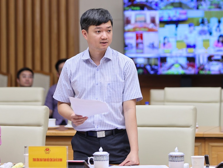 Chuẩn bị chu đáo, hỗ trợ toàn diện cho thí sinh tại Kỳ thi tốt nghiệp THPT 2025 3 Bí thư Trung ương Đoàn Nguyễn Minh Triết cho biết, có gần 3.000 đội hình sinh viên tình nguyện với hơn 120.000 người đã sẵn sàng hỗ trợ tại điểm thi - Ảnh: VGP/Nhật Bắc