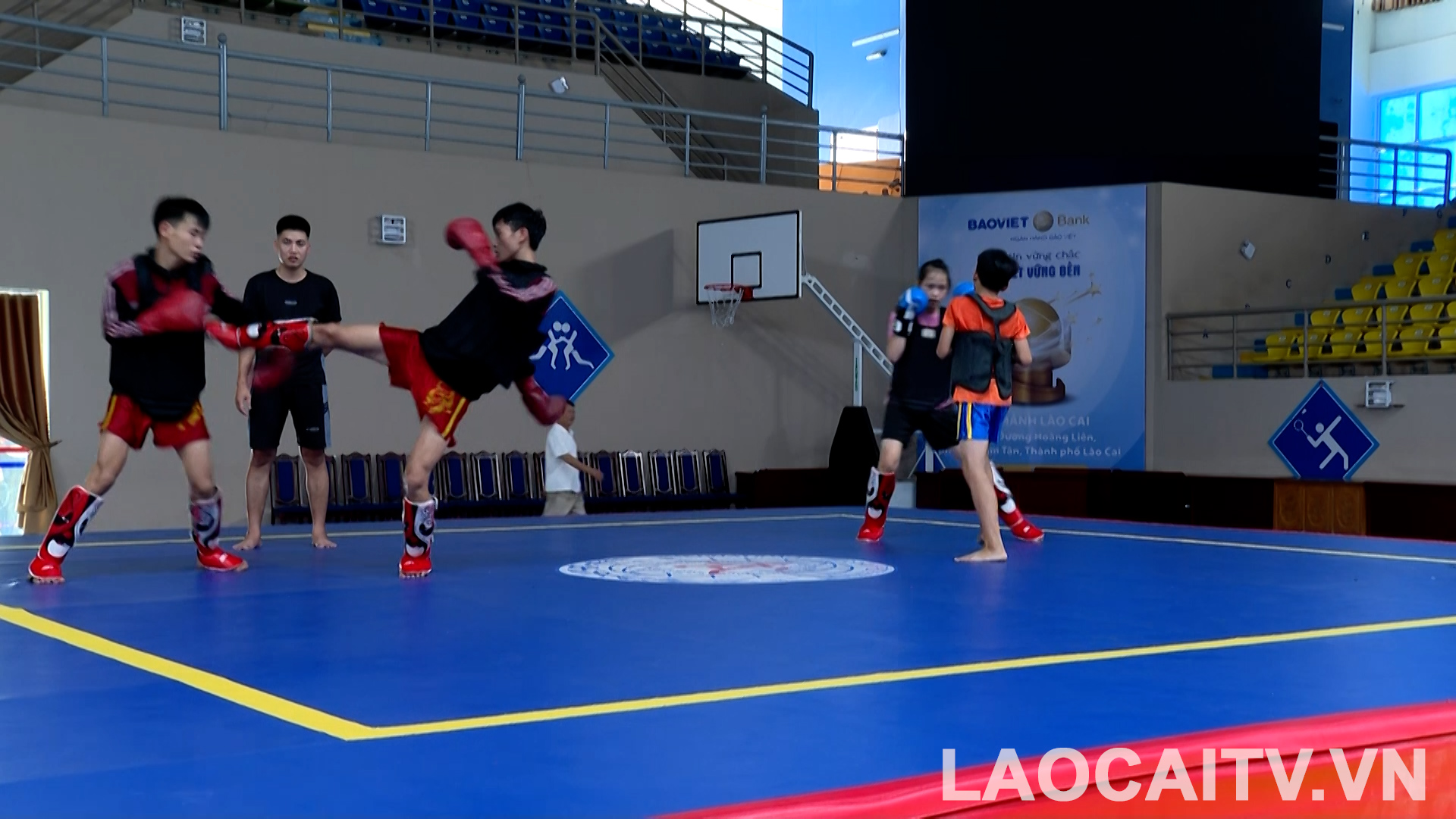 Hơn 500 vận động viên tham dự Giải Vô địch Wushu trẻ quốc gia 2025 tại Lào Cai 1 Các vận động viên tập luyện chuẩn bị cho giải đấu sắp tới (ảnh THLC)