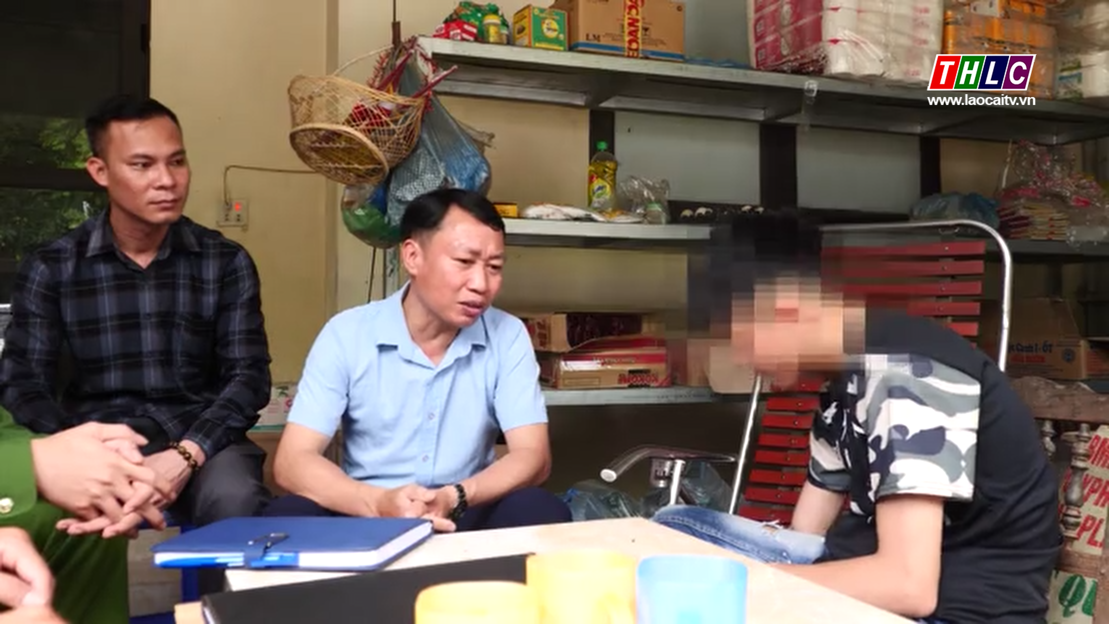 Kịp thời ngăn chặn vụ việc trẻ vị thành niên rời địa phương đi làm xa theo lời dụ dỗ (ảnh THLC)