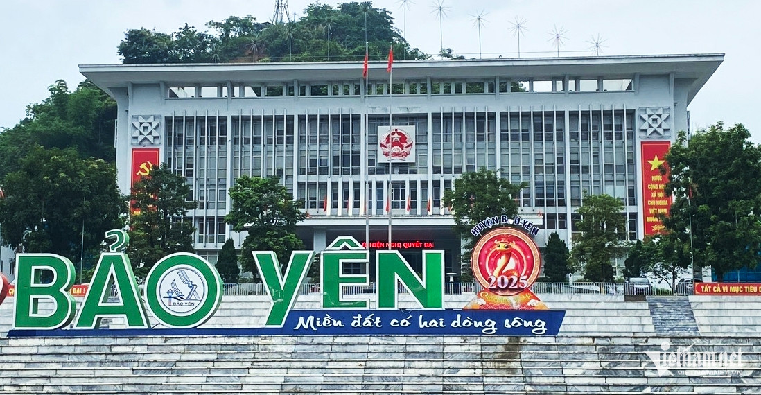 Lào Cai: 13 đơn vị hành chính bị 'tố' chây ì nợ gần 2 tỷ đồng tiền in ấn, văn phòng phẩm 2 Nhiều UBND xã, phòng chuyên môn huyện Bảo Yên xác nhận có nợ tiền hàng của cửa hàng Cảnh Toàn. Ảnh: XĐ