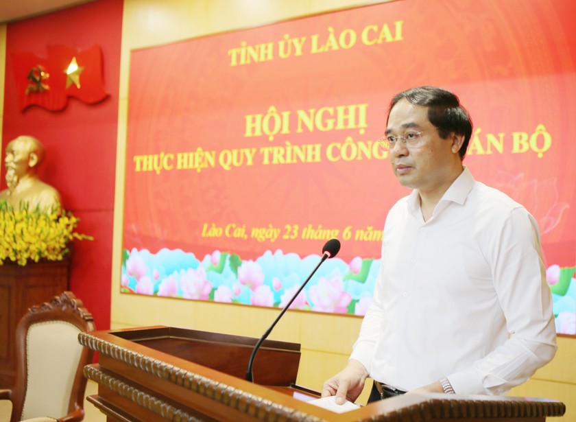 Lào Cai thống nhất giới thiệu bà Giàng Thị Dung giữ chức Phó Bí thư Tỉnh ủy nhiệm kỳ 2020–2025 3 Ông Trịnh Xuân Trường, Bí thư Tỉnh ủy, Chủ tịch UBND tỉnh Lào Cai phát biểu tại hội nghị. (Ảnh Nguyễn Hải-Hữu Trường)