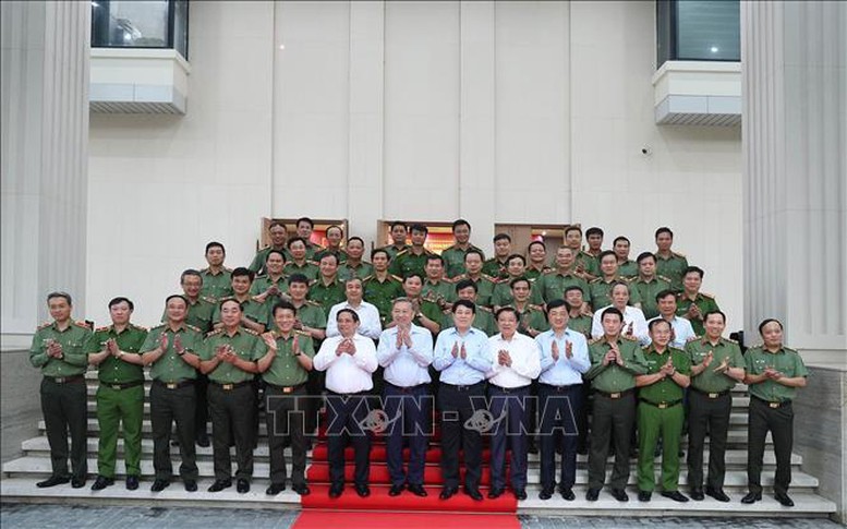 Tổng Bí thư Tô Lâm dự Hội nghị Đảng ủy Công an Trung ương 6 tháng đầu năm 2025 5 Các đại biểu dự Hội nghị Đảng ủy Công an Trung ương 6 tháng đầu năm 2025 - Ảnh: TTXVN