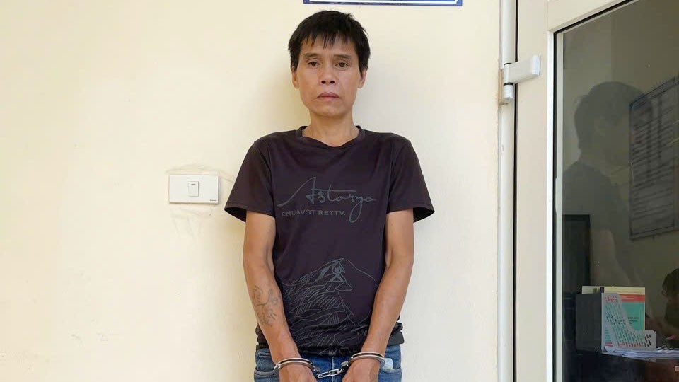Doi tuong Lo Van Son. 45467
