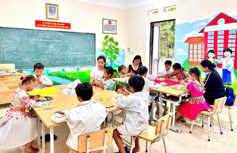 Giao vien Truong Tieu hoc Quang Son xa Quang Son 566778788