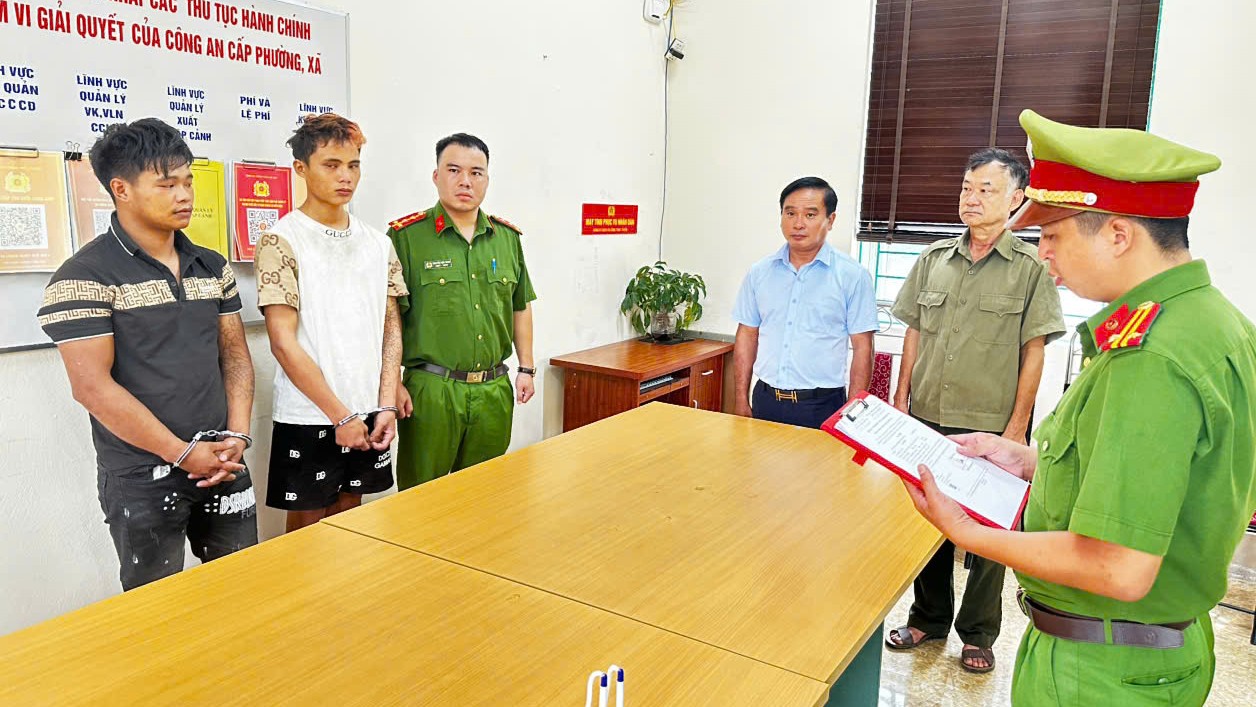 doi tuong lo lao ta ao den va doi tuong ly quy phau ao trang tai co quan csdt