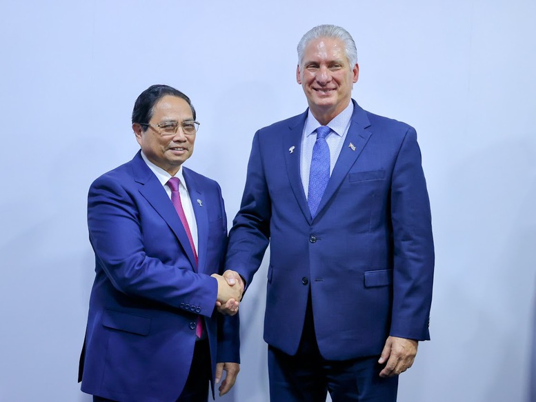 Thủ tướng Phạm Minh Chính hội kiến Bí thư thứ nhất, Chủ tịch nước Cuba 1 Thủ tướng Chính phủ Phạm Minh Chính hội kiến với Bí thư thứ nhất, Chủ tịch nước Cuba Miguel Diaz Canel - Ảnh: VGP/Nhật Bắc