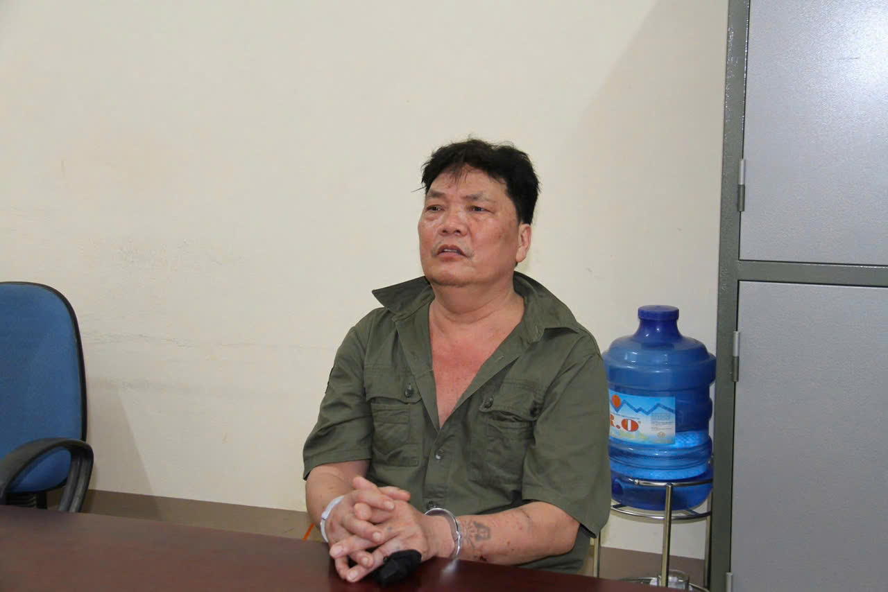 Nguyễn Văn Quang tại trụ sở Công an xã Bảo Hà.