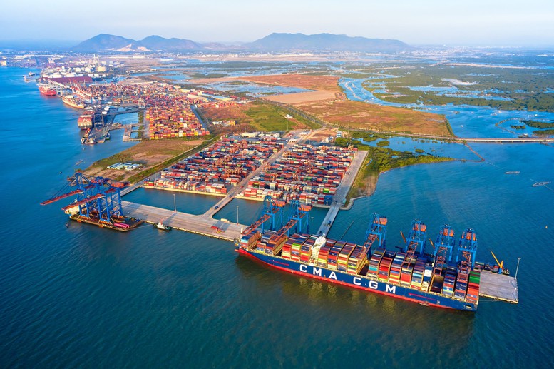 Bộ Xây dựng: Quyết liệt đổi mới, mục tiêu 5.000 km cao tốc và 1 triệu căn nhà ở xã hội vào năm 2030 2 Nghiên cứu kết nối đồng bộ các phương thức vận tải, đặc biệt các cảng biển, cảng thủy nội địa với hệ thống đường sắt đường bộ