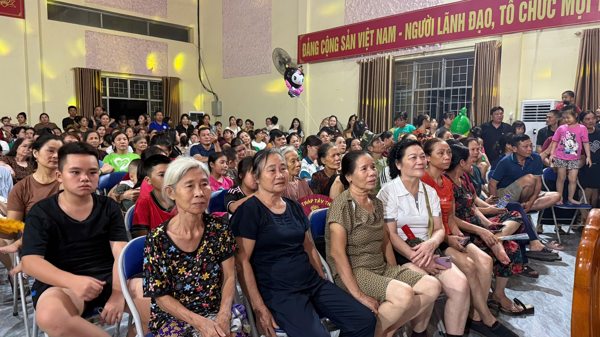 Chương trình thu hút sự tham gia của đông đảo cán bộ, đảng viên và nhân dân trên địa bàn (ảnh truyền hình Bảo Yên )