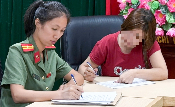 D.T.H.T. nguoi co binh luan xuc pham luc luong 3455656