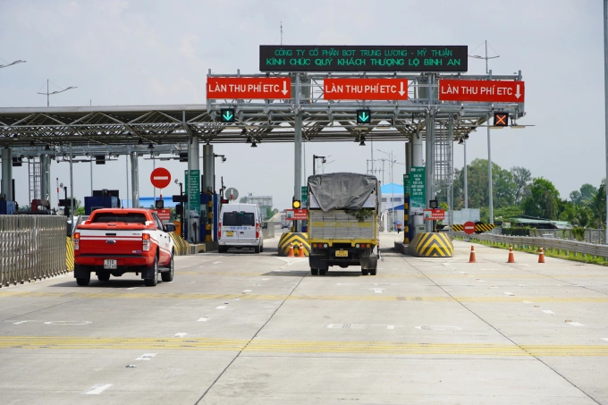 Từ 1/10/2025, ôtô chưa chuyển đổi sang tài khoản giao thông sẽ bị chặn qua trạm thu phí ETC 1 Ảnh minh hoạ.