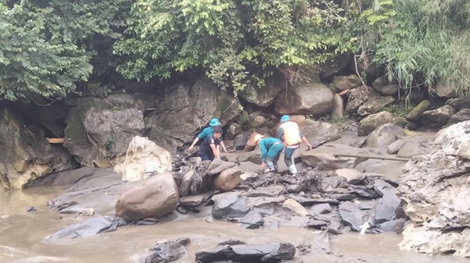 Xã Ngũ Chỉ Sơn tìm thấy thi thể nạn nhân bị lũ cuốn sau nhiều ngày mất tích 1 Thi thể nạn nhân bị lũ cuốn tại xã Ngũ Chỉ Sơn, tỉnh Lào Cai đã được tìm thấy. Ảnh: Người dân cung cấp