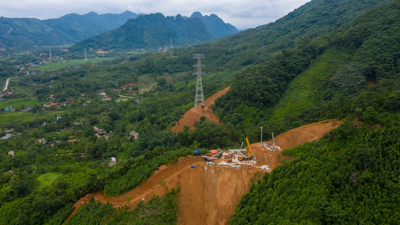 Vi tri VT149 thuoc xa Luc Yen tinh Lao Cai do Doi truyen tai dien Khanh Hoa Cong ty Truyen tai 456677
