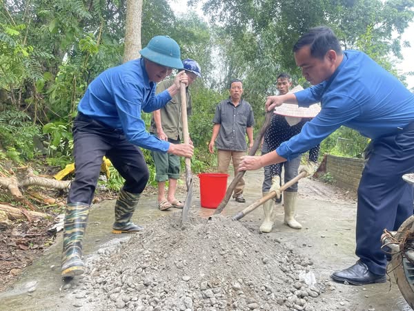 Xã Bảo Yên duy trì phong trào “Cùng nhau về thôn” với nhiều hoạt động thiết thực. (Ảnh Truyền Hình Bảo Yên)