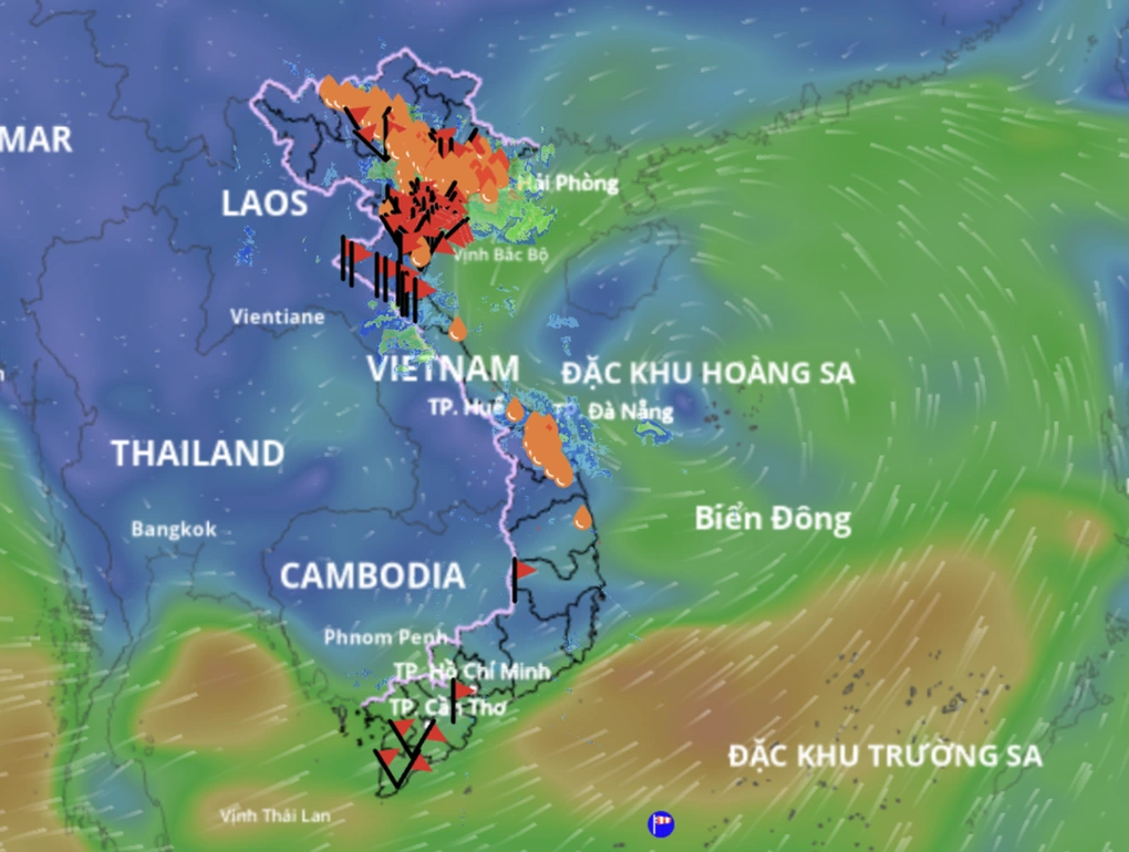 Áp thấp nhiệt đới trên Biển Đông: Cảnh báo vùng nguy hiểm trong 24 giờ tới 2 Áp thấp nhiệt đới hình thành trên biển Đông (Ảnh: Hệ thống giám sát thiên tai).