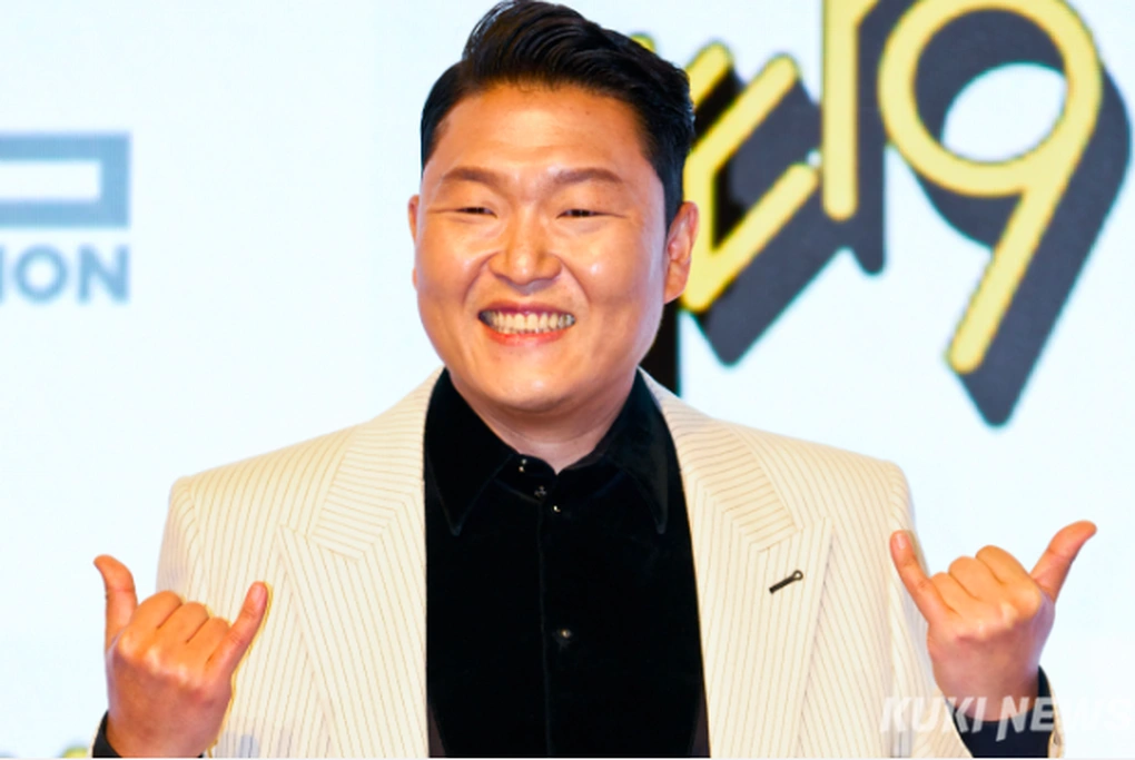 Psy thừa nhận sai lầm và gửi lời xin lỗi người hâm mộ (Ảnh: Kiki News).