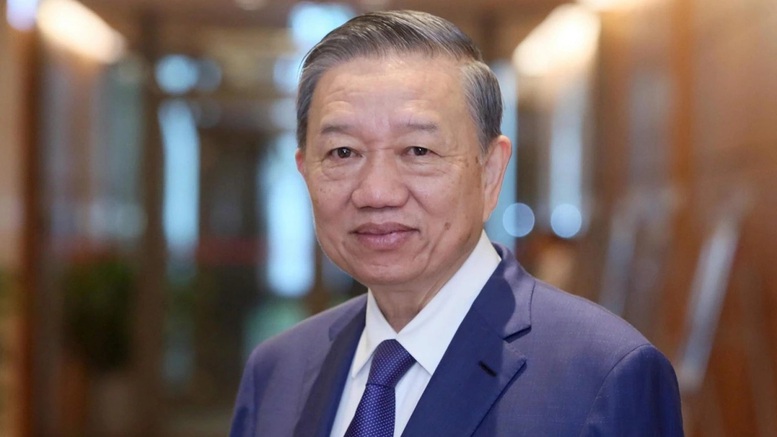 Tổng Bí thư Tô Lâm và Phu nhân thăm cấp Nhà nước Đại Hàn Dân Quốc từ ngày 10-13/8 1 Chuyến thăm của Tổng Bí thư Tô Lâm diễn ra trong bối cảnh Việt Nam và Hàn Quốc duy trì tốt quan hệ trên tất cả các kênh Đảng, Chính phủ, Quốc hội