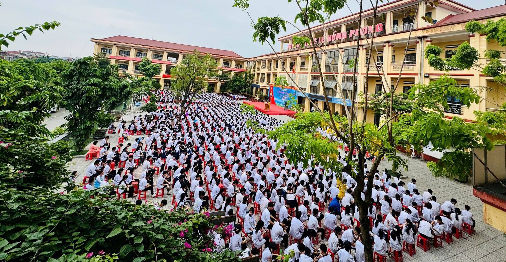 Học sinh, sinh viên được hỗ trợ tối thiểu 50% mức đóng BHYT 1 Từ 01/7/2025, học sinh, sinh viên được hỗ trợ tối thiểu 50% mức đóng BHYT