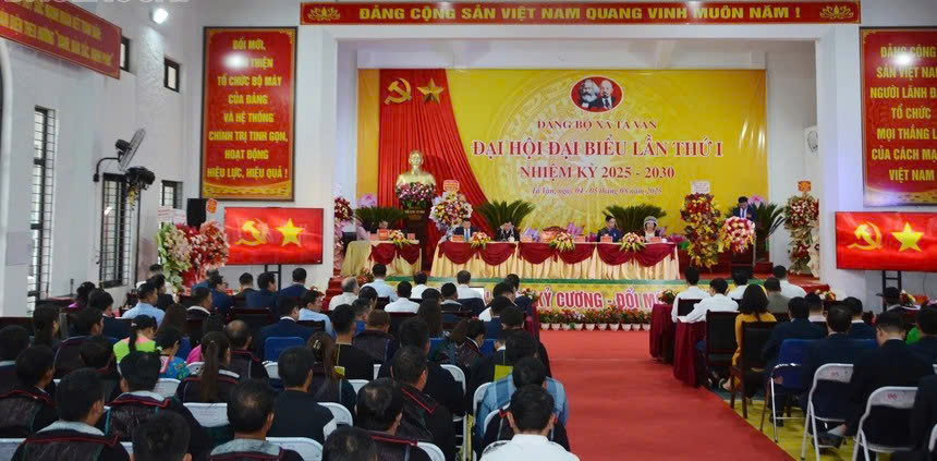 Quang cảnh Đại hội Đảng bộ xã Tả Van. (Ảnh Phụ Nữ Việt Nam)