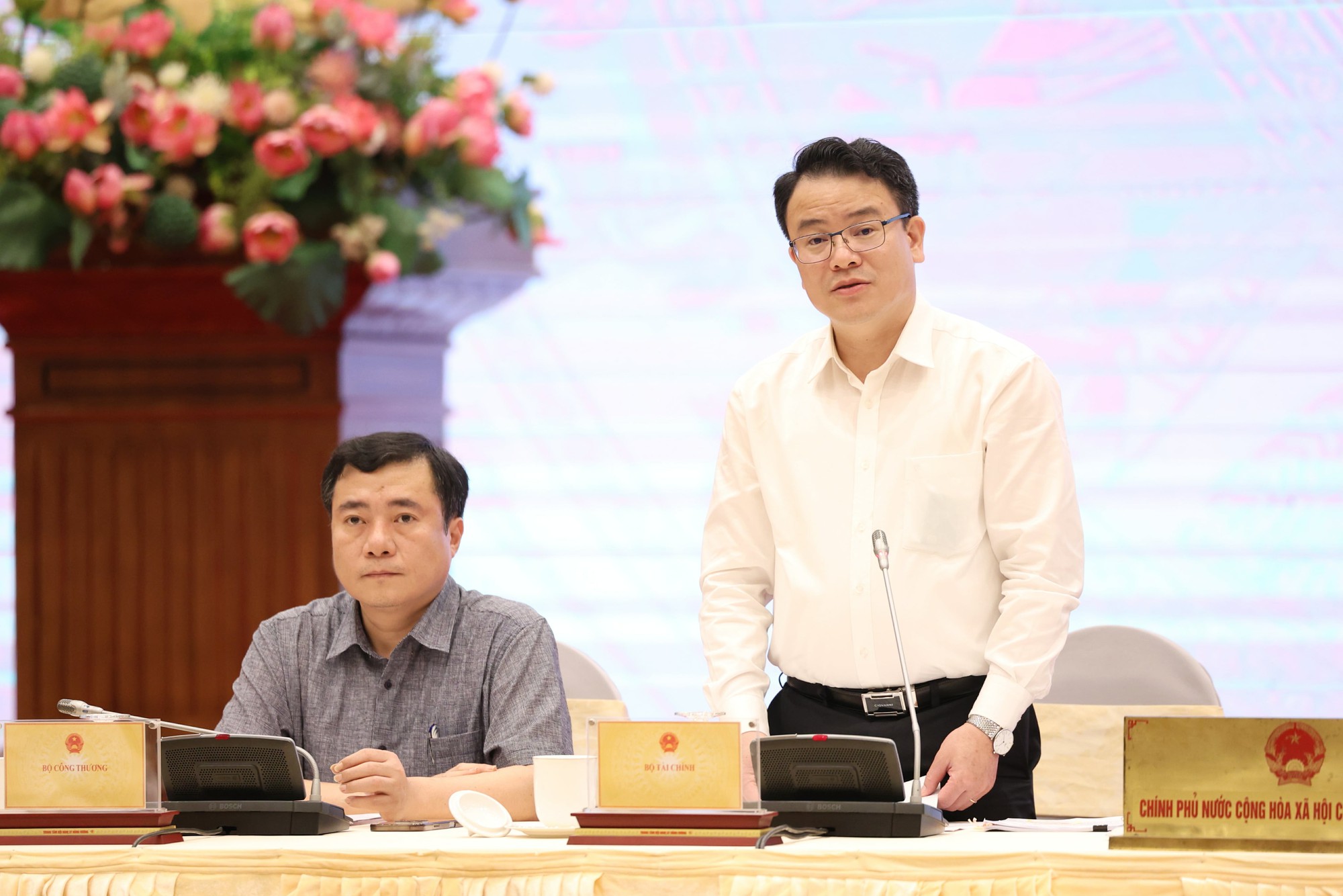 Họp báo Chính phủ thường kỳ tháng 8: Các vấn đề kinh tế, giáo dục, văn hóa được quan tâm- Ảnh 3. Họp báo Chính phủ thường kỳ tháng 8: Các vấn đề kinh tế, giáo dục, văn hóa được quan tâm- Ảnh 3.