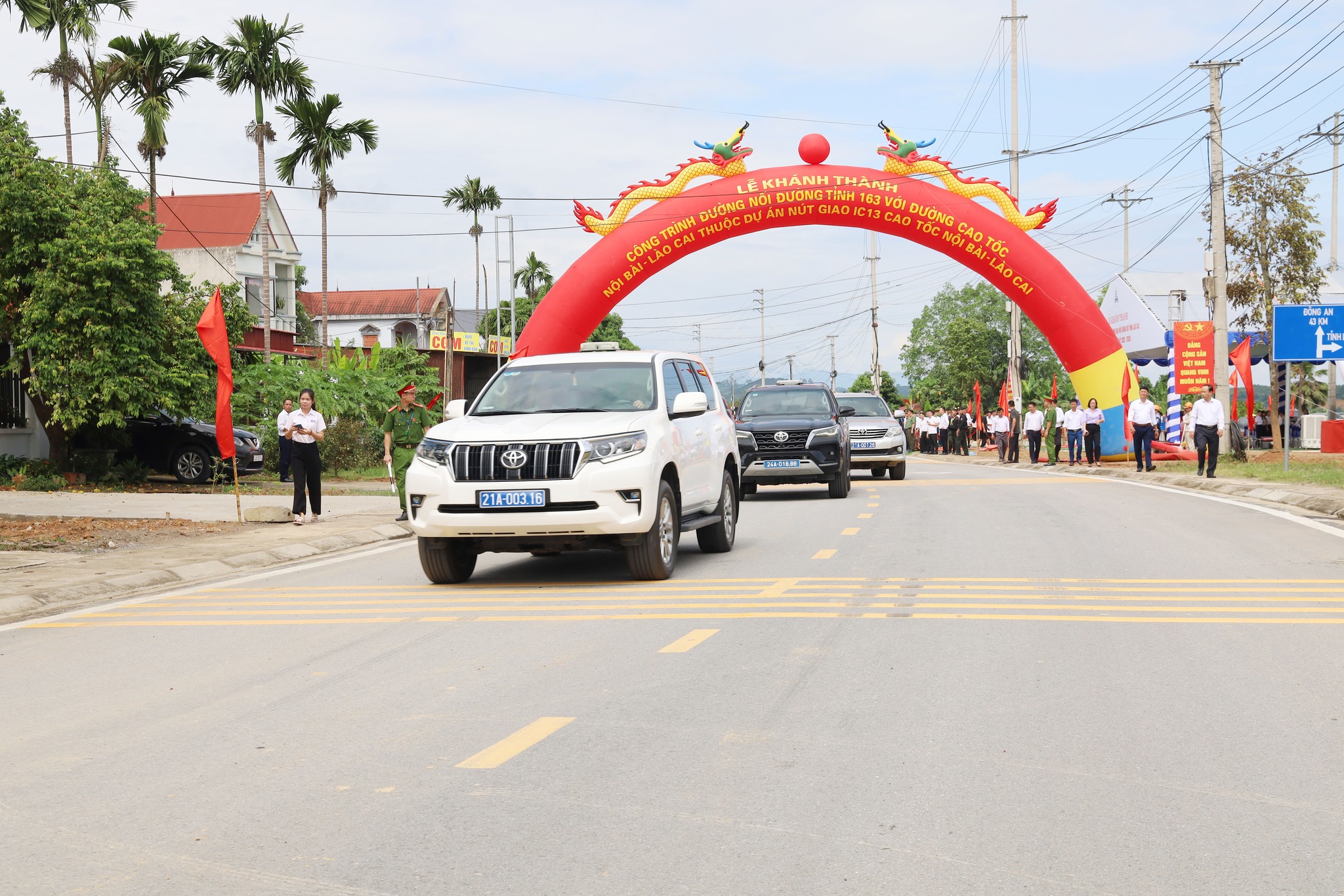 Lào Cai khánh thành công trình Đường nối đường tỉnh 163 với đường cao tốc Nội Bài - Lào Cai thuộc Dự án nút giao IC13 cao tốc Nội bài - Lào Cai 14 555202433 1118238430481553 5209802767324045776 n