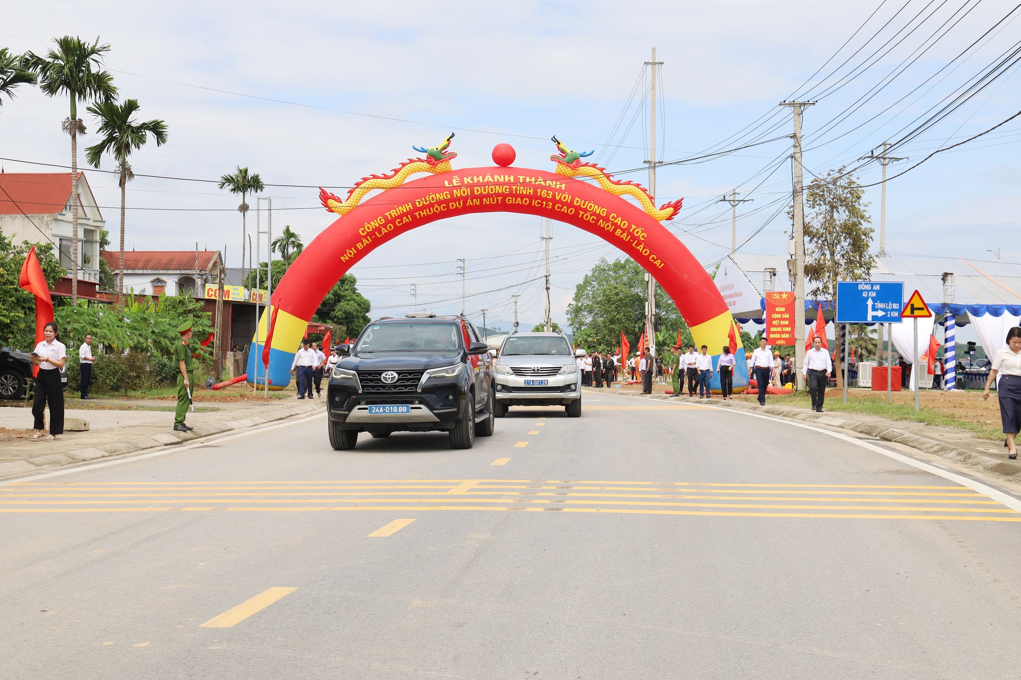 Lào Cai khánh thành công trình Đường nối đường tỉnh 163 với đường cao tốc Nội Bài - Lào Cai thuộc Dự án nút giao IC13 cao tốc Nội bài - Lào Cai 13 555459020 1118238520481544 6869391685540809191 n