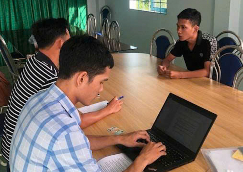 Cơ quan Công an mời làm việc đối với Hiếu. 