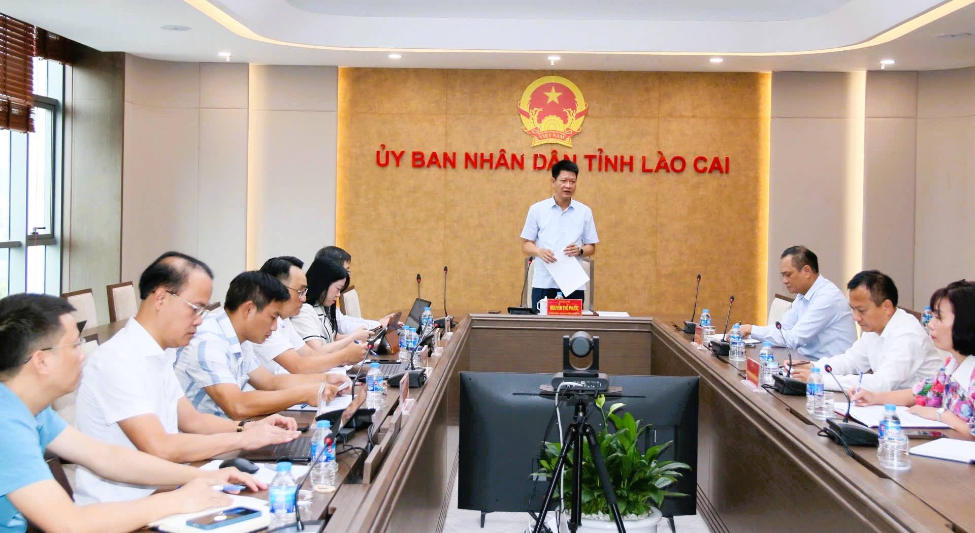 Đồng chí Nguyễn Thế Phước - Phó Chủ tịch Thường trực UBND tỉnh phát biểu kết luận buổi làm việc (Ảnh Cổng TTĐT tỉnh Lào Cai)