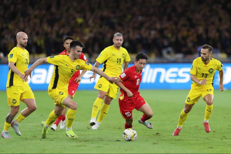 FIFA xử phạt Liên đoàn Bóng đá Malaysia và 7 cầu thủ vì giả tài liệu đăng ký thi đấu 1 Malai VN 1758950523937