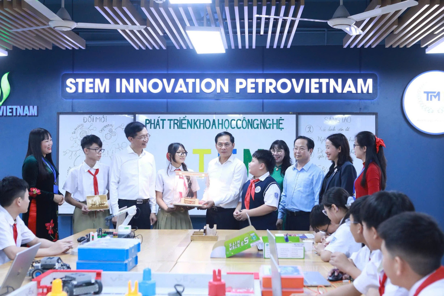 stem-1.jpg
