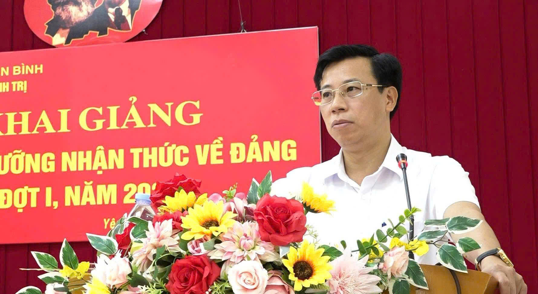 73 quần chúng ưu tú tham gia lớp bồi dưỡng nhận thức về Đảng tại Yên Bình 2 d648b818 5f9b 49be b6ad 4dc9824aea98