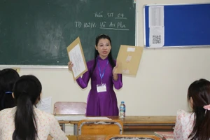 ebd1228fb13c40a7928e37e4bbd523c1 thi tuyen dung giao vien.jpg